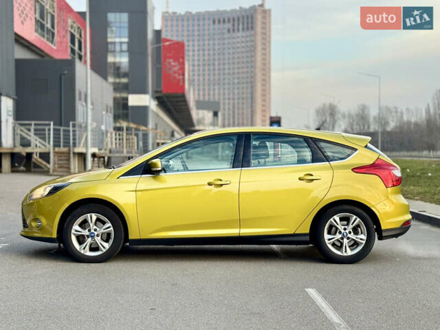 Желтый Форд Фокус, объемом двигателя 1.6 л и пробегом 181 тыс. км за 7500 $, фото 7 на Automoto.ua