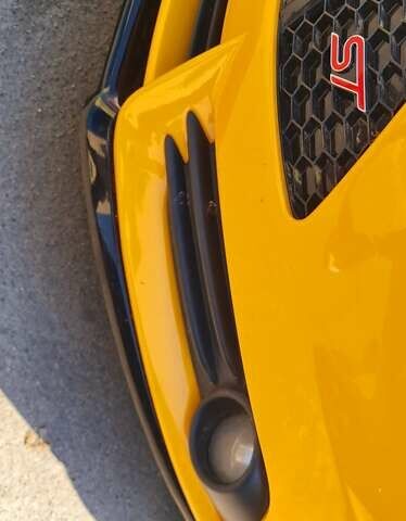 Желтый Форд Фокус, объемом двигателя 2 л и пробегом 119 тыс. км за 18000 $, фото 54 на Automoto.ua