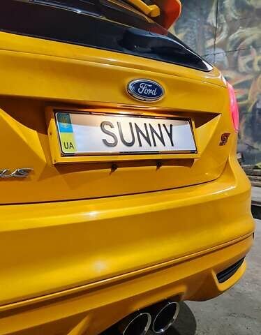Желтый Форд Фокус, объемом двигателя 2 л и пробегом 119 тыс. км за 18000 $, фото 21 на Automoto.ua