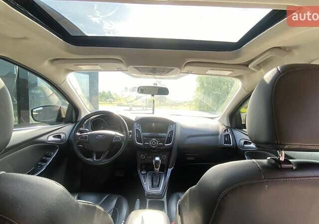 Желтый Форд Фокус, объемом двигателя 2 л и пробегом 139 тыс. км за 8800 $, фото 14 на Automoto.ua
