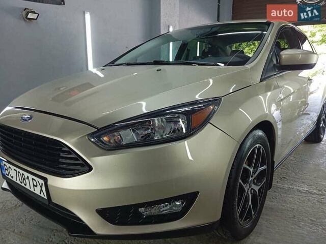 Желтый Форд Фокус, объемом двигателя 1 л и пробегом 100 тыс. км за 9100 $, фото 5 на Automoto.ua