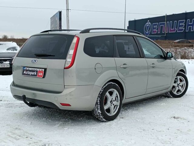 Жовтий Форд Фокус, об'ємом двигуна 1.6 л та пробігом 233 тис. км за 5490 $, фото 4 на Automoto.ua