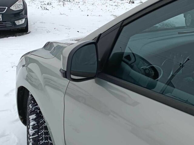 Жовтий Форд Фокус, об'ємом двигуна 1.6 л та пробігом 233 тис. км за 5490 $, фото 8 на Automoto.ua