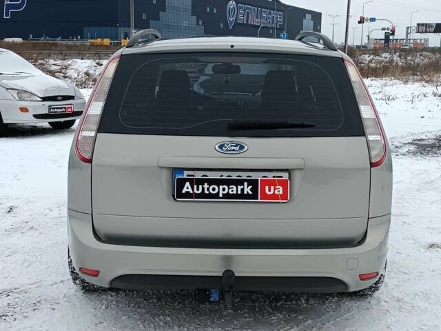 Жовтий Форд Фокус, об'ємом двигуна 1.6 л та пробігом 233 тис. км за 5490 $, фото 3 на Automoto.ua