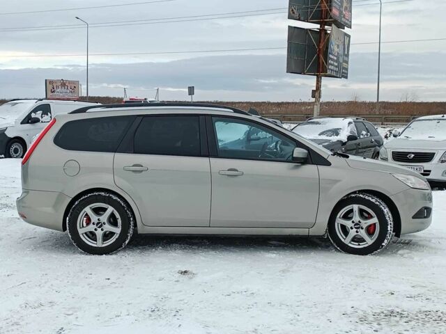 Жовтий Форд Фокус, об'ємом двигуна 1.6 л та пробігом 233 тис. км за 5490 $, фото 5 на Automoto.ua