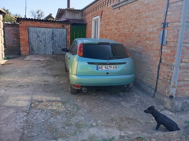 Форд Фокус 1999 в Новоукраинке на Automoto.ua Серый Форд Фокус, объемом двигателя 1.6 л и пробегом 200 тыс. км за 800 $, фото 1 на Automoto.ua