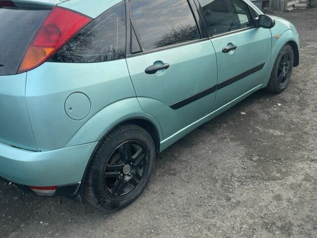 Сірий Форд Фокус, об'ємом двигуна 1.6 л та пробігом 199 тис. км за 2350 $, фото 2 на Automoto.ua