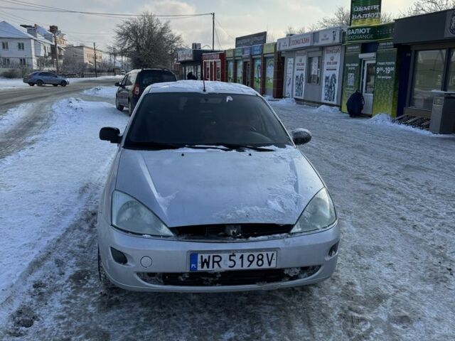 Серый Форд Фокус, объемом двигателя 1.6 л и пробегом 250 тыс. км за 1200 $, фото 1 на Automoto.ua