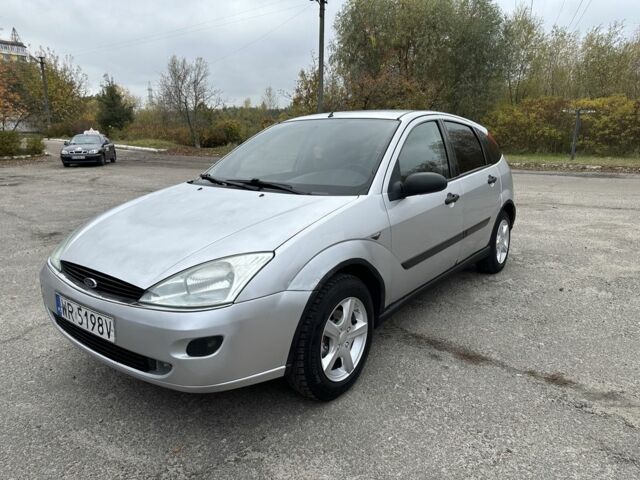 Сірий Форд Фокус, об'ємом двигуна 1.6 л та пробігом 300 тис. км за 1500 $, фото 1 на Automoto.ua