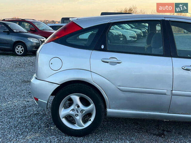 Серый Форд Фокус, объемом двигателя 1.8 л и пробегом 296 тыс. км за 2690 $, фото 8 на Automoto.ua