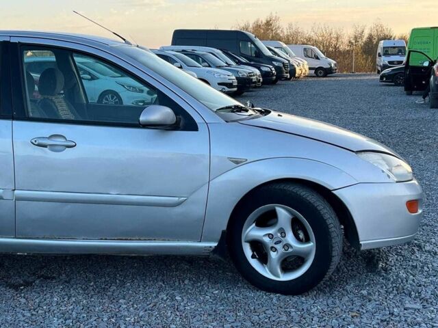 Сірий Форд Фокус, об'ємом двигуна 1.8 л та пробігом 296 тис. км за 2690 $, фото 10 на Automoto.ua