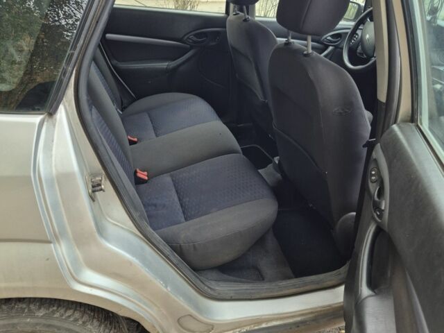 Серый Форд Фокус, объемом двигателя 0 л и пробегом 351 тыс. км за 1600 $, фото 12 на Automoto.ua