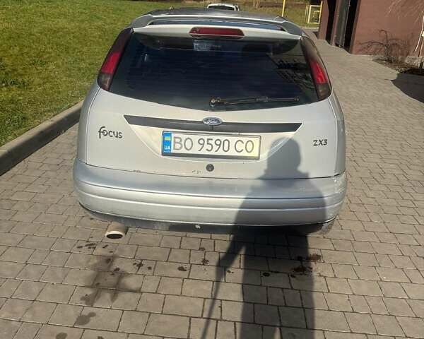 Серый Форд Фокус, объемом двигателя 1.99 л и пробегом 181 тыс. км за 3000 $, фото 1 на Automoto.ua