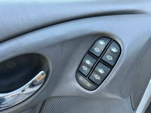 Сірий Форд Фокус, об'ємом двигуна 1.8 л та пробігом 296 тис. км за 2690 $, фото 15 на Automoto.ua