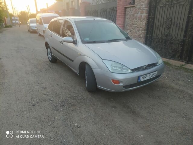 Сірий Форд Фокус, об'ємом двигуна 1 л та пробігом 777 тис. км за 1000 $, фото 4 на Automoto.ua