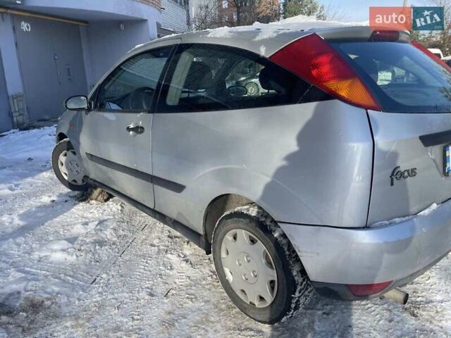 Серый Форд Фокус, объемом двигателя 1.4 л и пробегом 120 тыс. км за 2900 $, фото 2 на Automoto.ua