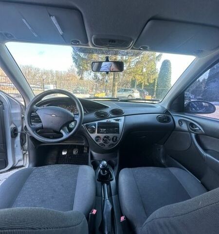 Сірий Форд Фокус, об'ємом двигуна 1.39 л та пробігом 171 тис. км за 2800 $, фото 8 на Automoto.ua