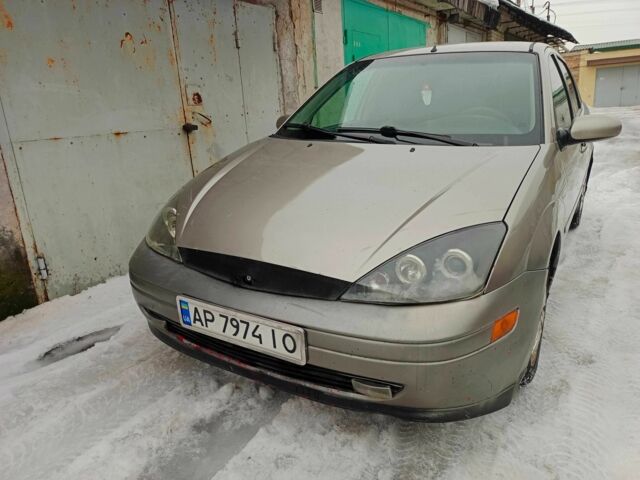 Серый Форд Фокус, объемом двигателя 1.7 л и пробегом 417 тыс. км за 1800 $, фото 4 на Automoto.ua