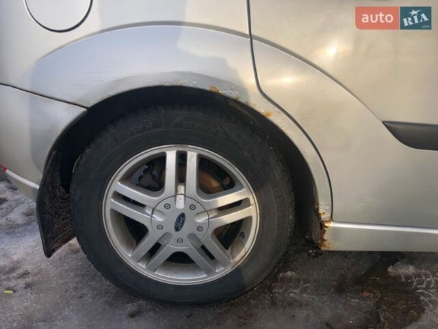 Сірий Форд Фокус, об'ємом двигуна 1.75 л та пробігом 350 тис. км за 2850 $, фото 11 на Automoto.ua