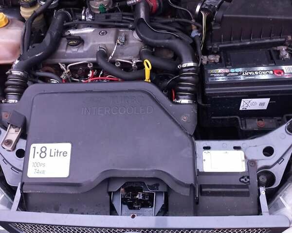 Сірий Форд Фокус, об'ємом двигуна 1.8 л та пробігом 214 тис. км за 2300 $, фото 16 на Automoto.ua