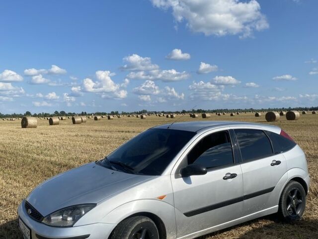 Серый Форд Фокус, объемом двигателя 1.8 л и пробегом 256 тыс. км за 4000 $, фото 1 на Automoto.ua