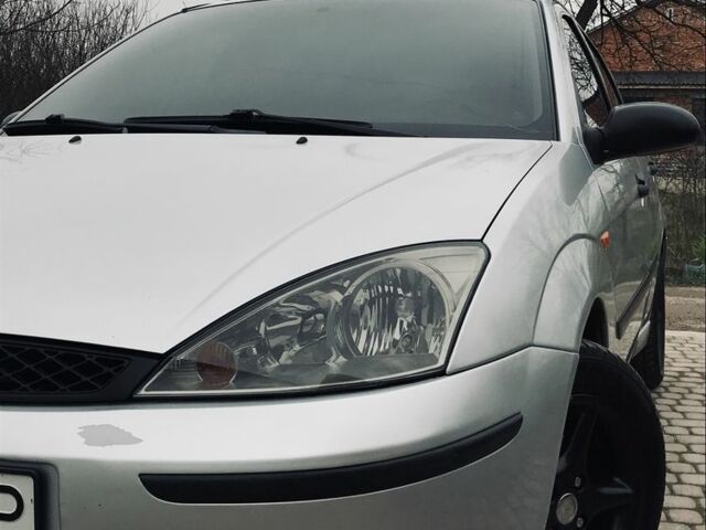 Серый Форд Фокус, объемом двигателя 1.8 л и пробегом 256 тыс. км за 4000 $, фото 4 на Automoto.ua