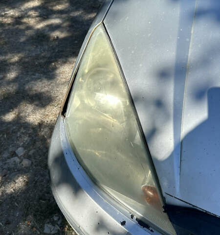 Серый Форд Фокус, объемом двигателя 1.6 л и пробегом 265 тыс. км за 3200 $, фото 8 на Automoto.ua