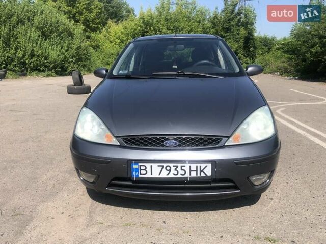 Серый Форд Фокус, объемом двигателя 2 л и пробегом 261 тыс. км за 3600 $, фото 1 на Automoto.ua