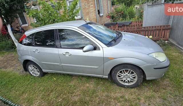 Серый Форд Фокус, объемом двигателя 1.8 л и пробегом 290 тыс. км за 2700 $, фото 5 на Automoto.ua