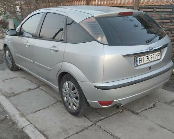 Сірий Форд Фокус, об'ємом двигуна 1.6 л та пробігом 250 тис. км за 3500 $, фото 2 на Automoto.ua