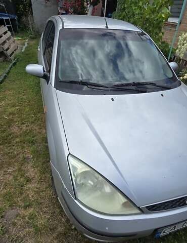 Серый Форд Фокус, объемом двигателя 1.8 л и пробегом 290 тыс. км за 2700 $, фото 3 на Automoto.ua