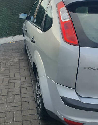 Сірий Форд Фокус, об'ємом двигуна 1.6 л та пробігом 214 тис. км за 3600 $, фото 14 на Automoto.ua