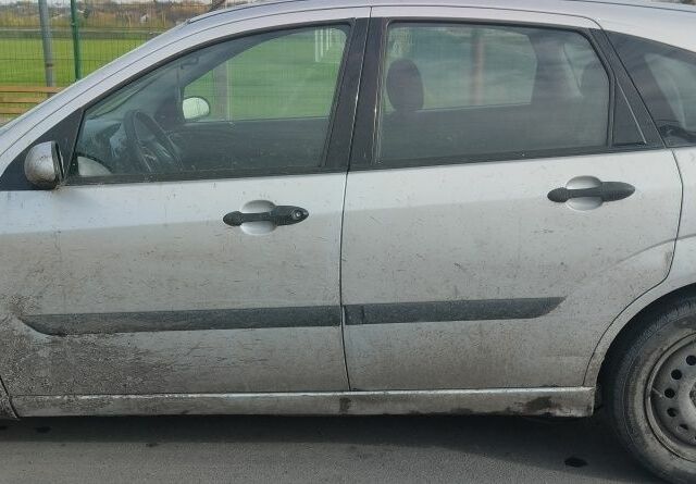 Сірий Форд Фокус, об'ємом двигуна 0 л та пробігом 205 тис. км за 2862 $, фото 2 на Automoto.ua