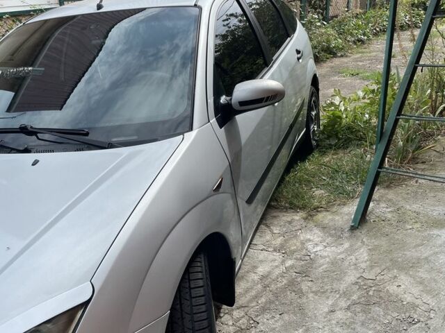 Сірий Форд Фокус, об'ємом двигуна 1.8 л та пробігом 339 тис. км за 3000 $, фото 2 на Automoto.ua