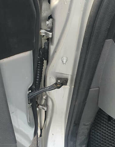 Сірий Форд Фокус, об'ємом двигуна 1.6 л та пробігом 214 тис. км за 3600 $, фото 22 на Automoto.ua