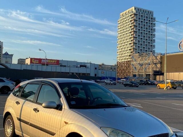 Сірий Форд Фокус, об'ємом двигуна 1.6 л та пробігом 111 тис. км за 2300 $, фото 2 на Automoto.ua