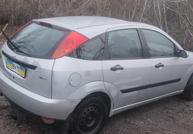 Сірий Форд Фокус, об'ємом двигуна 0 л та пробігом 205 тис. км за 2302 $, фото 18 на Automoto.ua