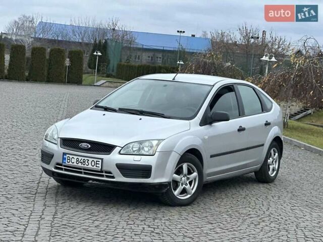 Сірий Форд Фокус, об'ємом двигуна 1.56 л та пробігом 225 тис. км за 3199 $, фото 5 на Automoto.ua