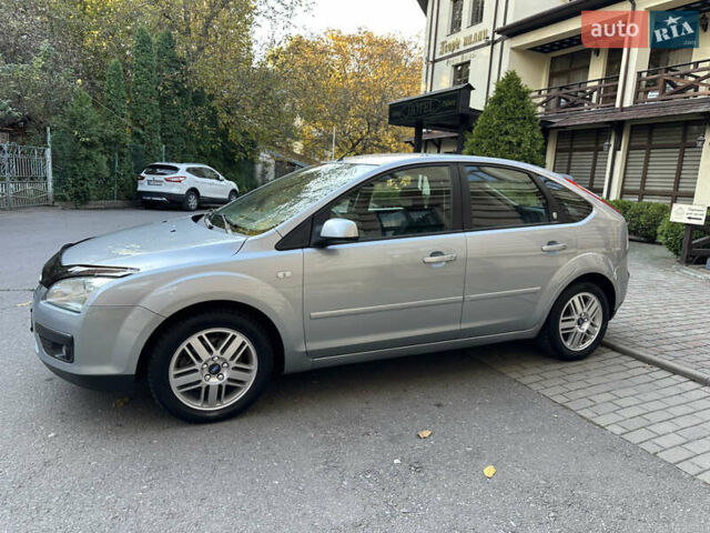 Форд Фокус 2005 в Черновцах на Automoto.ua Серый Форд Фокус, объемом двигателя 2 л и пробегом 320 тыс. км за 4150 $, фото 13 на Automoto.ua