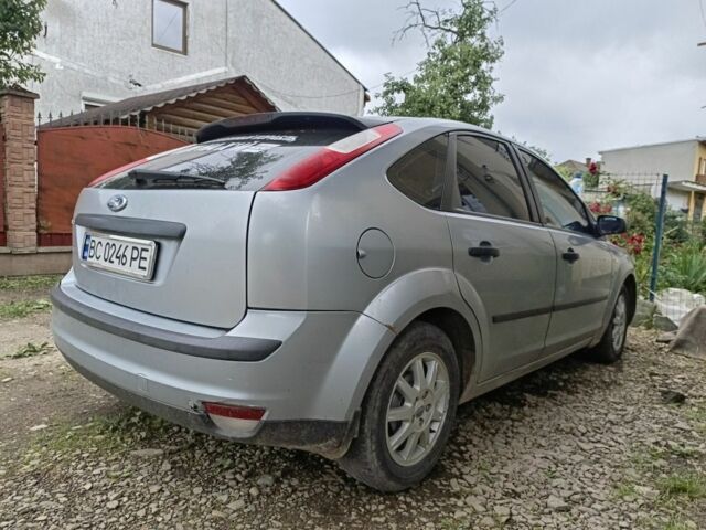 Сірий Форд Фокус, об'ємом двигуна 1.6 л та пробігом 397 тис. км за 3450 $, фото 1 на Automoto.ua