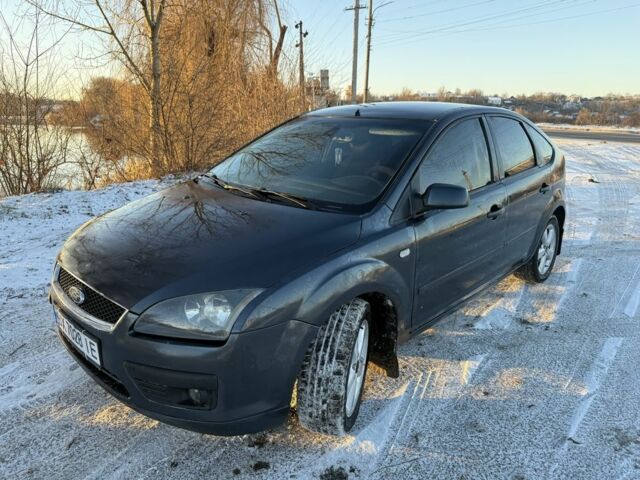 Сірий Форд Фокус, об'ємом двигуна 1.6 л та пробігом 320 тис. км за 3550 $, фото 1 на Automoto.ua