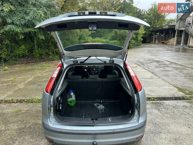 Сірий Форд Фокус, об'ємом двигуна 2 л та пробігом 320 тис. км за 3750 $, фото 19 на Automoto.ua