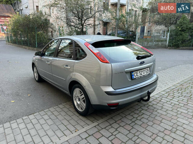 Форд Фокус 2005 в Черновцах на Automoto.ua Серый Форд Фокус, объемом двигателя 2 л и пробегом 320 тыс. км за 4150 $, фото 11 на Automoto.ua