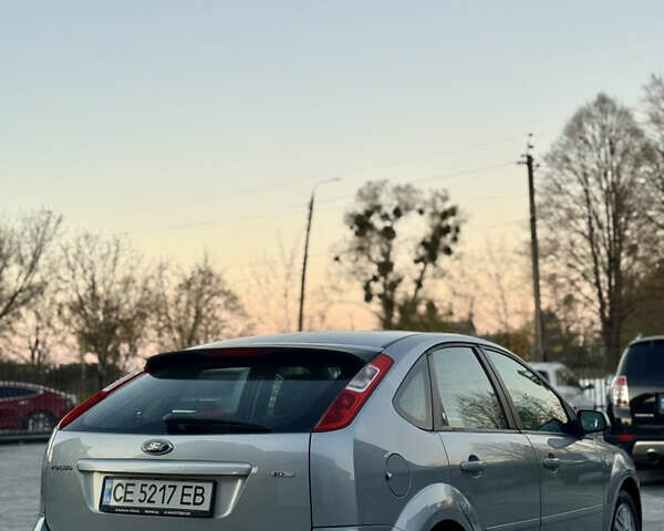 Серый Форд Фокус, объемом двигателя 2 л и пробегом 323 тыс. км за 4100 $, фото 4 на Automoto.ua