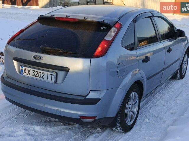 Сірий Форд Фокус, об'ємом двигуна 1.4 л та пробігом 257 тис. км за 4500 $, фото 8 на Automoto.ua