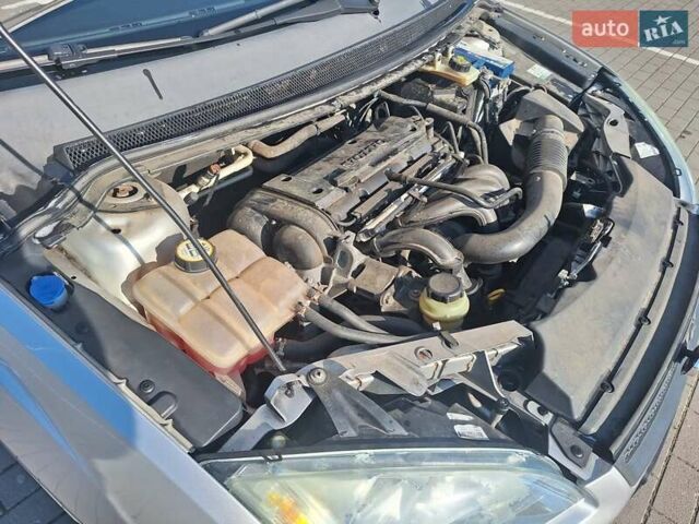 Серый Форд Фокус, объемом двигателя 1.4 л и пробегом 254 тыс. км за 5300 $, фото 36 на Automoto.ua