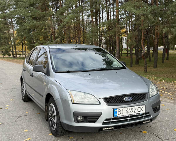 Сірий Форд Фокус, об'ємом двигуна 1.39 л та пробігом 265 тис. км за 4400 $, фото 17 на Automoto.ua