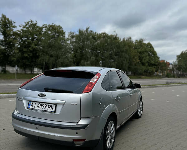 Сірий Форд Фокус, об'ємом двигуна 1.8 л та пробігом 310 тис. км за 4100 $, фото 7 на Automoto.ua