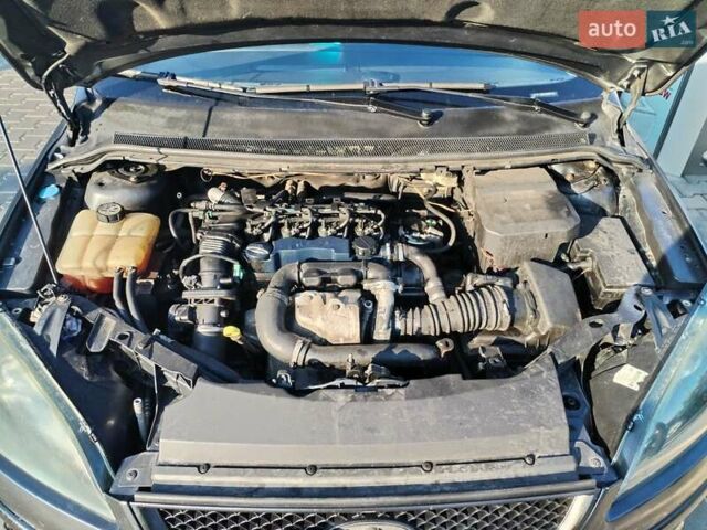 Сірий Форд Фокус, об'ємом двигуна 1.6 л та пробігом 440 тис. км за 3500 $, фото 14 на Automoto.ua