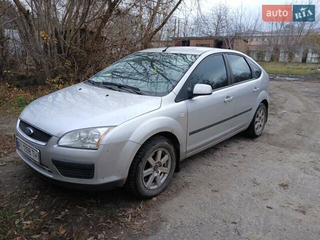 Сірий Форд Фокус, об'ємом двигуна 1.8 л та пробігом 247 тис. км за 4500 $, фото 3 на Automoto.ua